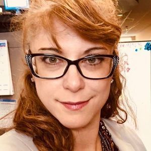 Meet your Posher, Laura